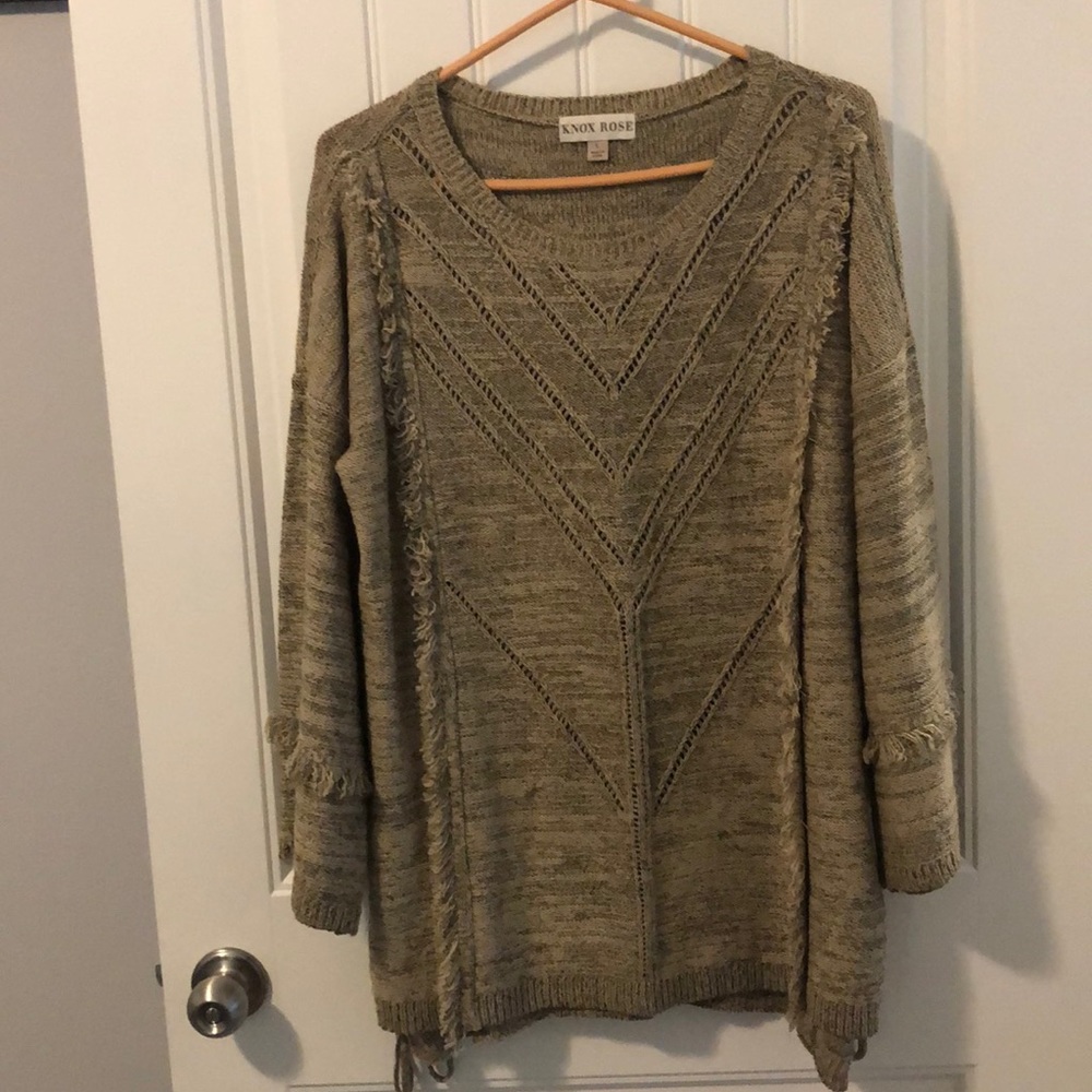 Knox Rose sweater